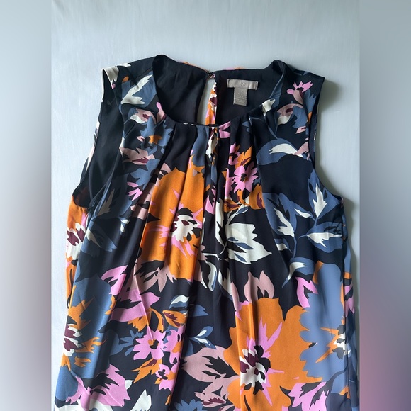 H&M Sleeveless Floral Shift dress in Size Small. - Picture 3 of 6
